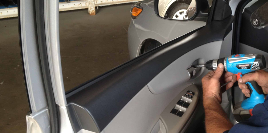 Uncle Sam Auto Repair | Westbank Auto Repair | Auto Repair Gretna LA, Louisiana: Uncle sam Auto Repair in Gretna Louisiana Auto Repair Gretna LA - Oil Changes, Brake Repairs | NEW and USED TIRES | AUTO CARE